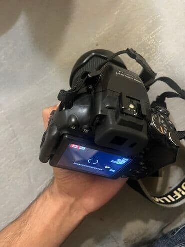 Fujifilm bridge tipli rəqəmsal fotoaparat Xüsusiyyətlər: - Korpus lalafo.az -da Fujifilm bridge tipli rəqəmsal fotoaparat Xüsusiyyətlər: - Korpus