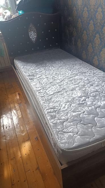 Təknəfərlik çarpayı, Matras ilə, Siyirməsiz lalafo.az -da Təknəfərlik çarpayı, Matras ilə, Siyirməsiz