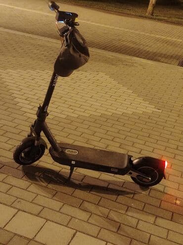 İşlənmiş Elektrik samokat 9", > 1000 Vt, 16 - 25 km/s lalafo.az -da İşlənmiş Elektrik samokat 9", > 1000 Vt, 16 - 25 km/s