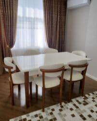 Masa desti 1 aydi alinib.Üstü maşin boyasidir Ölçü 160,açilanda lalafo.az -da Masa desti 1 aydi alinib.Üstü maşin boyasidir Ölçü 160,açilanda