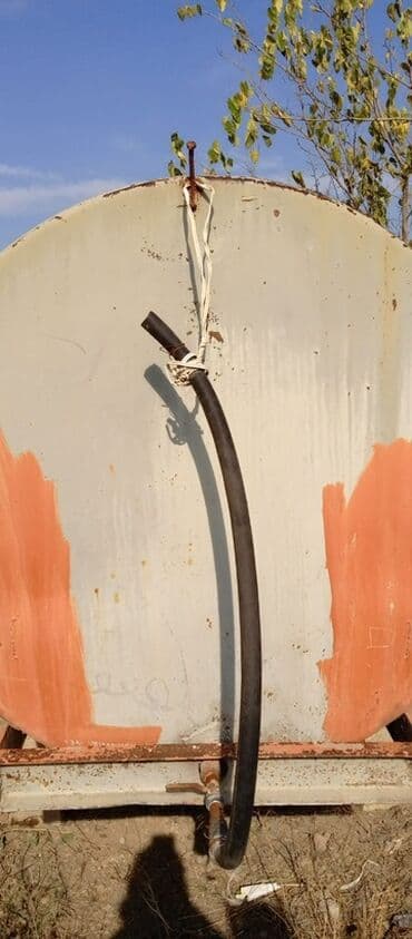 Ротоваторы: 2 ədəd lapet biri böyük dəmir lapet biri balaca taxta lapet və su çəni at lalafo.az — 6 Ротоваторы: 2 ədəd lapet biri böyük dəmir lapet biri balaca taxta lapet və su çəni — 6