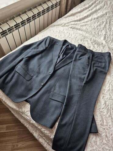 Kisi kostyumu 30 azne satilir hecbir problemi yoxdu tecili satilir 52 lalafo.az -da Kisi kostyumu 30 azne satilir hecbir problemi yoxdu tecili satilir 52