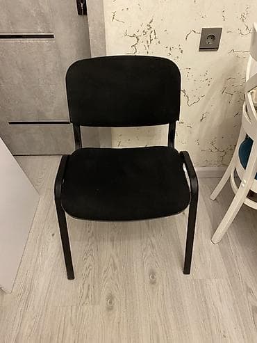 Qara ofis/konfrans stulu - Minimalist dizayn, universal görünüş – lalafo.az -da Qara ofis/konfrans stulu - Minimalist dizayn, universal görünüş –