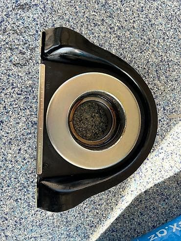 Məhsul: Tirsan kardan komple şaft asqısı (mərkəzi daşıyıcı rulman lalafo.az -da Məhsul: Tirsan kardan komple şaft asqısı (mərkəzi daşıyıcı rulman