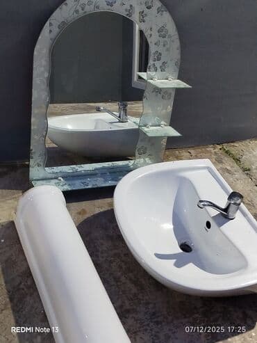 Cмесители для душа: Vanna otağı dəsti Tərkibi: - Divara quraşdırılan oval güzgü — şüşə at lalafo.az — 1 Cмесители для душа: Vanna otağı dəsti Tərkibi: - Divara quraşdırılan oval güzgü — şüşə — 1