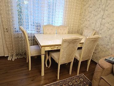 Qonaq otağı üçün, İşlənmiş, Kvadrat masa, 6 stul lalafo.az -da Qonaq otağı üçün, İşlənmiş, Kvadrat masa, 6 stul