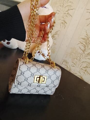 Çiyin çantası lalafo.az -da Çiyin çantası