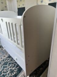 Qapıların rənglənməsi: Uşaq beşiyi seliqeli veziyyetdedir heç bir deffekti yoxdur. Baxan ozu lalafo.az -da — 3 Qapıların rənglənməsi: Uşaq beşiyi seliqeli veziyyetdedir heç bir deffekti yoxdur. Baxan ozu — 3