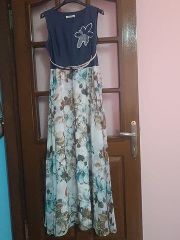 Üstü nazik cins material,alt geniş şifon.Materialı yaxından görən lalafo.az -da Üstü nazik cins material,alt geniş şifon.Materialı yaxından görən