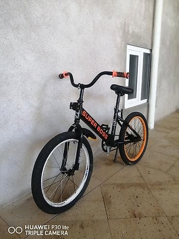 BMX tipli “SUPER BOSS” velosiped - Rəng: qara gövdə, narıncı detallar lalafo.az -da BMX tipli “SUPER BOSS” velosiped - Rəng: qara gövdə, narıncı detallar