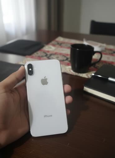 IPhone X, 64 GB, Gümüşü, Qırıq lalafo.az -da IPhone X, 64 GB, Gümüşü, Qırıq