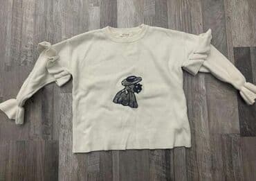 Açıq krem rəngli uşaq sviteri - Yumşaq toxumalı trikotaj material - lalafo.az -da Açıq krem rəngli uşaq sviteri - Yumşaq toxumalı trikotaj material -