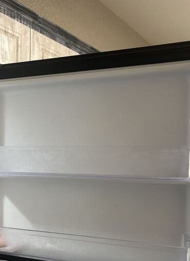 İşlənmiş 2 qapılı Samsung Soyuducu Satılır, rəng - Qara, Təkərli lalafo.az -da İşlənmiş 2 qapılı Samsung Soyuducu Satılır, rəng - Qara, Təkərli