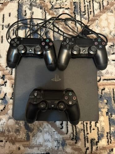 PlayStation 4 Slim oyun konsolu dəsti 3 4 dəfə oyun oynanilib. - PS4 lalafo.az -da PlayStation 4 Slim oyun konsolu dəsti 3 4 dəfə oyun oynanilib. - PS4