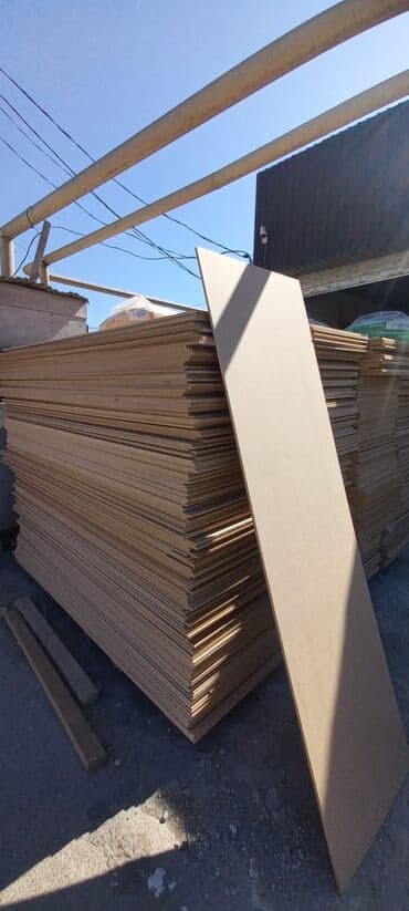 Salam qalınlığı 8 mm 10mm NDF ölçüsü 0.60/2.07 ye corni pola lalafo.az -da Salam qalınlığı 8 mm 10mm NDF ölçüsü 0.60/2.07 ye corni pola