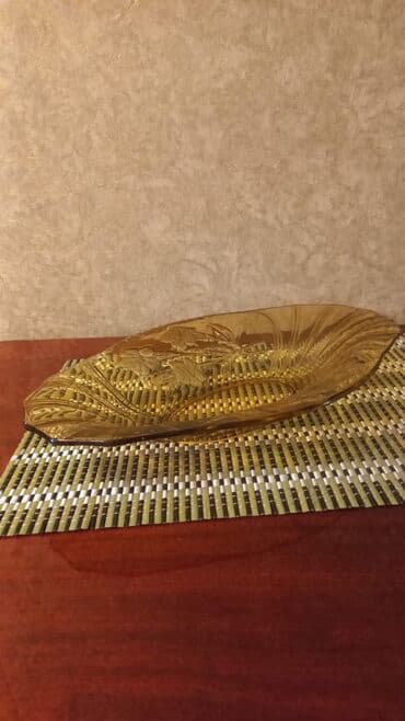 Şüşə meyvə/qənnadı qabı – kəhrəba rəngli - Material: qalın şüşə - lalafo.az -da Şüşə meyvə/qənnadı qabı – kəhrəba rəngli - Material: qalın şüşə -