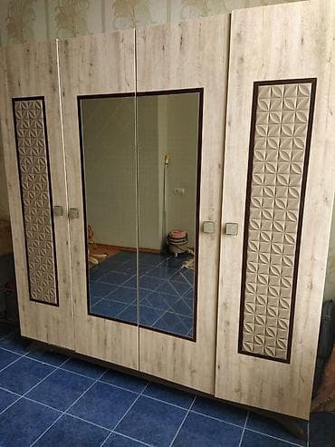 4 qapılı dolab.yeni kimidi hec bir problemi yoxdu ustunde hec bir lalafo.az -da 4 qapılı dolab.yeni kimidi hec bir problemi yoxdu ustunde hec bir