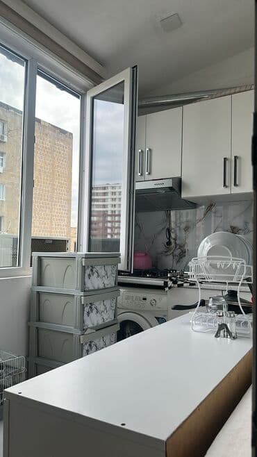 Kirayə mənzil – Nəsimi r-nu, 4-cü Mikrorayon, “Əcəmi” metrosuna yaxın lalafo.az -da Kirayə mənzil – Nəsimi r-nu, 4-cü Mikrorayon, “Əcəmi” metrosuna yaxın