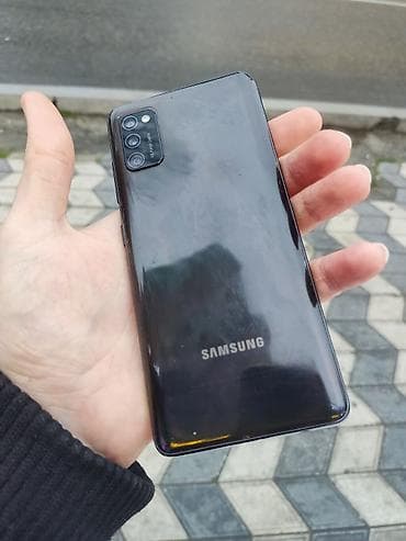 Samsung Galaxy A70, rəng - Qara, İki sim kartlı lalafo.az -da Samsung Galaxy A70, rəng - Qara, İki sim kartlı