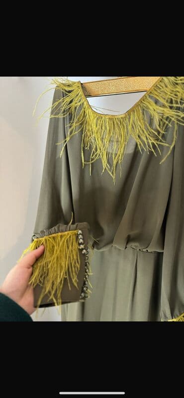 1defe geyinilib ziyafet donudur altda korseti vardir ve rengi coooox lalafo.az -da 1defe geyinilib ziyafet donudur altda korseti vardir ve rengi coooox