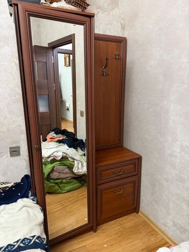 İşlənmiş, Açılan, 1 qapı Düz dolab, Qarderob, paltar dolabı lalafo.az -da İşlənmiş, Açılan, 1 qapı Düz dolab, Qarderob, paltar dolabı