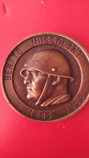 Mussolini. Bürünc.311gram, diam.80 mm lalafo.az -da Mussolini. Bürünc.311gram, diam.80 mm