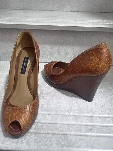 Massimo Dutti qadın ayaqqabısı - Model: açıq burunlu, wedge lalafo.az -da Massimo Dutti qadın ayaqqabısı - Model: açıq burunlu, wedge