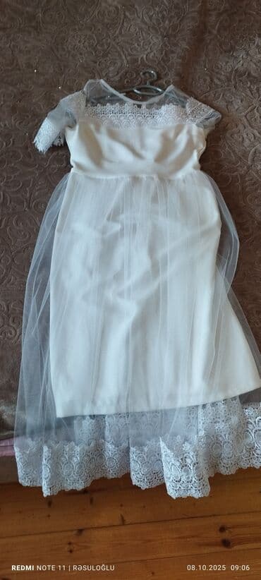 Həyat yoldaşıma toyumuz üçün aldığım libasdır. Tül işləmələrlə lalafo.az -da Həyat yoldaşıma toyumuz üçün aldığım libasdır. Tül işləmələrlə