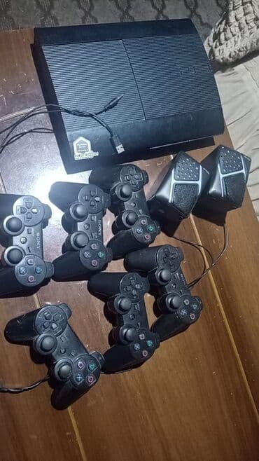 PlayStation 3 (Super Slim) oyun konsolu paketi Daxildir: - PS3 Super lalafo.az -da PlayStation 3 (Super Slim) oyun konsolu paketi Daxildir: - PS3 Super