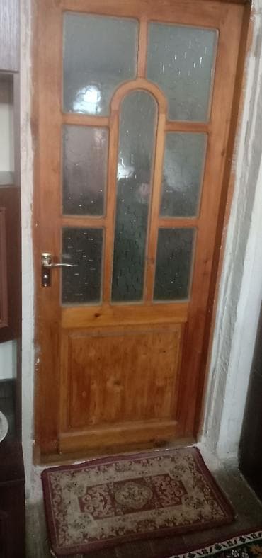 Taxta-şüşə daxili qapı - Material: təbii ağac karkas, dekorativ lalafo.az -da Taxta-şüşə daxili qapı - Material: təbii ağac karkas, dekorativ