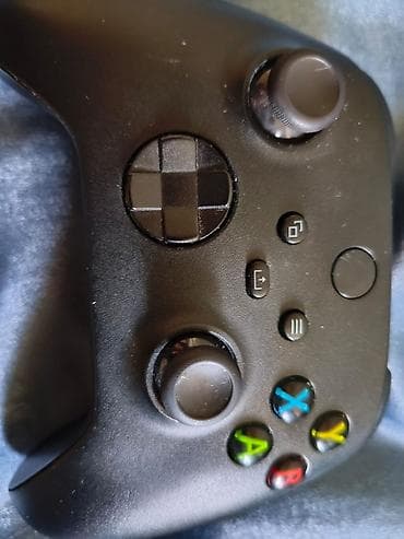 Xbox Series Wireless Controller + şarj olunan batareya dəsti - Rəng lalafo.az -da Xbox Series Wireless Controller + şarj olunan batareya dəsti - Rəng