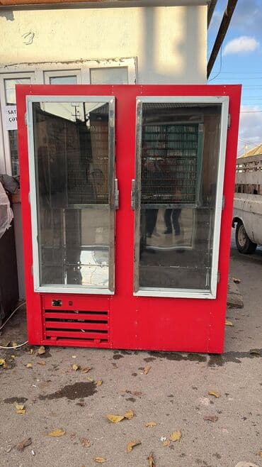 Vitrin soyuducu 1300azn. 25 gun istifade olunub. Alinib 2500azne lalafo.az -da Vitrin soyuducu 1300azn. 25 gun istifade olunub. Alinib 2500azne