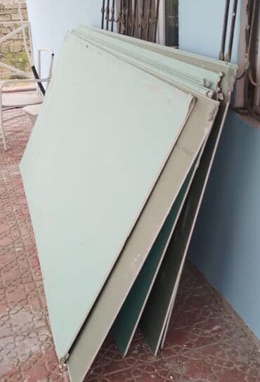 Biri 6 manata 10 alçipan satılır. Ünvan Maştağa. Xahiş olunur qiymət lalafo.az -da Biri 6 manata 10 alçipan satılır. Ünvan Maştağa. Xahiş olunur qiymət