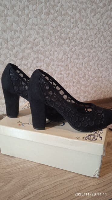 Tuflilər, Ölçü: 36, rəng - Qara, Yeni lalafo.az -da Tuflilər, Ölçü: 36, rəng - Qara, Yeni