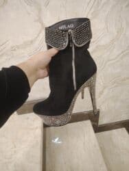 Ölçü: 39, rəng - Qara, İşlənmiş lalafo.az -da Ölçü: 39, rəng - Qara, İşlənmiş