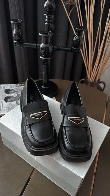 Ölçü: 38, İşlənmiş lalafo.az -da Ölçü: 38, İşlənmiş