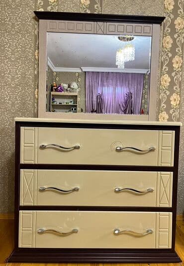 Güzgülü lalafo.az -da Güzgülü