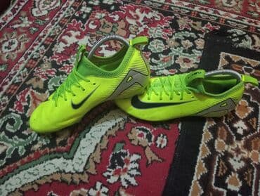 Krasofkalar və idman ayaqqabıları lalafo.az -da Krasofkalar və idman ayaqqabıları