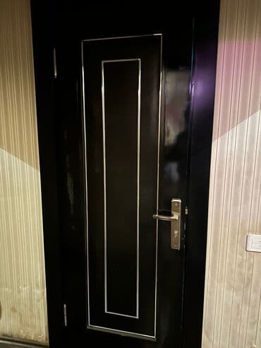 İşlənmiş Otaq qapısı Çərçivə ilə, Zəmanətsiz, Ünvandan götürmə lalafo.az -da İşlənmiş Otaq qapısı Çərçivə ilə, Zəmanətsiz, Ünvandan götürmə