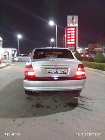Opel Vectra: 2 l | 1996 il 383000 km Sedan lalafo.az -da Opel Vectra: 2 l | 1996 il 383000 km Sedan