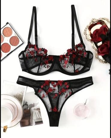 Alt paltar dəst çiçəkli desenli lalafo.az -da Alt paltar dəst çiçəkli desenli