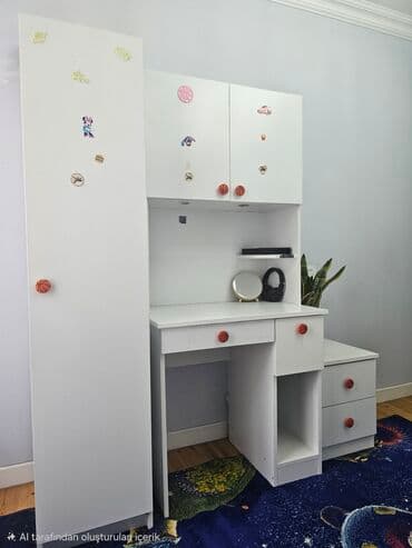 Oğlan və qız üçün, Yazı masası lalafo.az -da Oğlan və qız üçün, Yazı masası