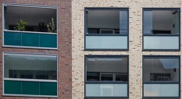 Qapıların təmiri: Catdirilma və quraşdirilmasi pulsuzdur butun növ cam sürgü şüşə lalafo.az -da — 9 Qapıların təmiri: Catdirilma və quraşdirilmasi pulsuzdur butun növ cam sürgü şüşə — 9