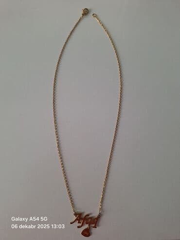 Qızıl rəngli adlı boyunbağı - Material: metal ərinti, qızıl rəng lalafo.az -da Qızıl rəngli adlı boyunbağı - Material: metal ərinti, qızıl rəng