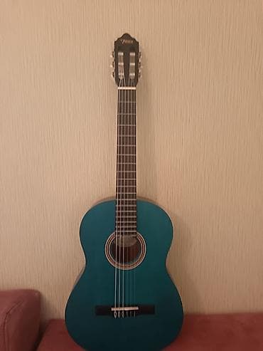 Klassik gitara lalafo.az -da Klassik gitara