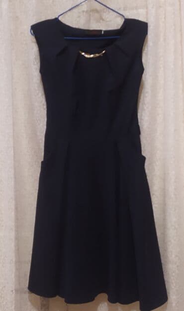 30 AZN alınıb 10 AZN satılır razmer 36.38 ölçüye uyğundur bir neçə lalafo.az -da 30 AZN alınıb 10 AZN satılır razmer 36.38 ölçüye uyğundur bir neçə