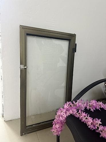 Arakəsmə qapılar: Alüminium çərçivəli şüşə qapı/pəncərə paneli - Material: bürünc tonlu lalafo.az -da — 2 Arakəsmə qapılar: Alüminium çərçivəli şüşə qapı/pəncərə paneli - Material: bürünc tonlu — 2