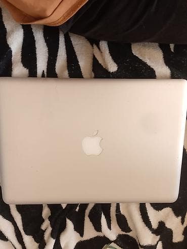İşlənmiş Apple iPad 3 (2012), 13", 512 GB, Ünvandan götürmə lalafo.az -da İşlənmiş Apple iPad 3 (2012), 13", 512 GB, Ünvandan götürmə