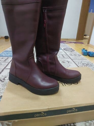 Pernice qadın çəkmələri - Model: Dizə qədər, klassik düz kəsim - lalafo.az -da Pernice qadın çəkmələri - Model: Dizə qədər, klassik düz kəsim -