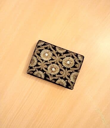 Sovet dövrünün pul kisəsi. Təzədir. Hərəkət etdikdə pul kisəsində lalafo.az -da Sovet dövrünün pul kisəsi. Təzədir. Hərəkət etdikdə pul kisəsində